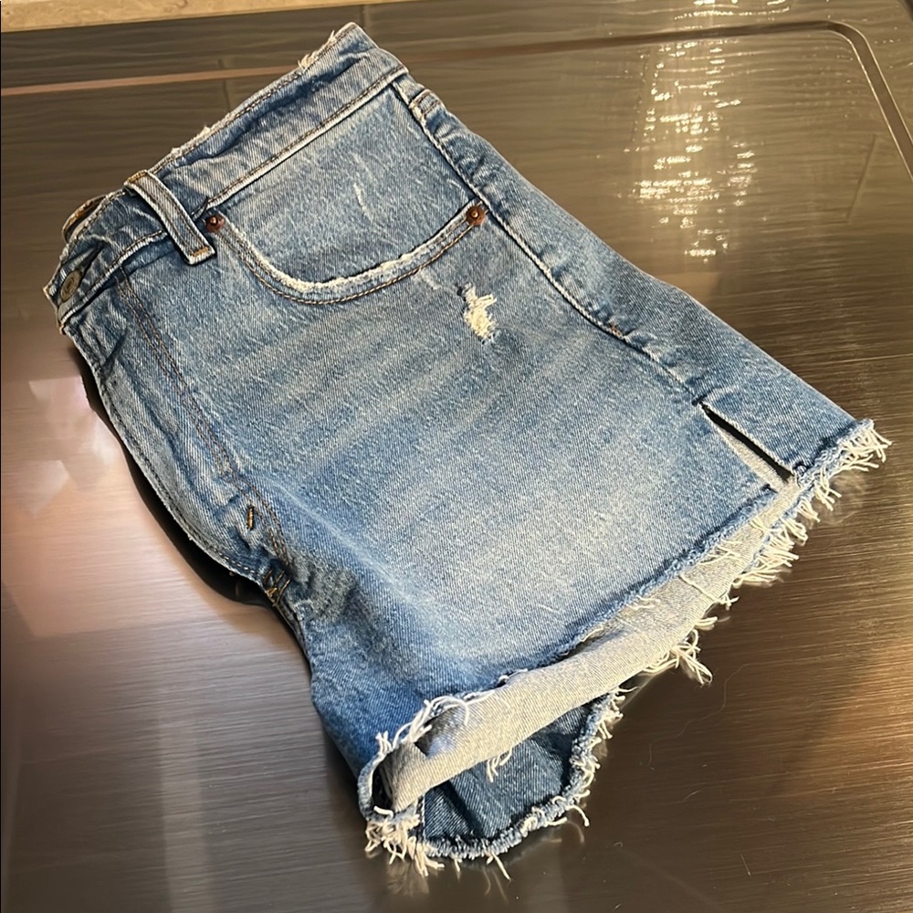Abercrombie & Fitch High Rise Mom Short